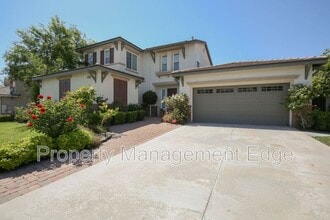 31804 Bottle Brush St in Winchester, CA - Building Photo - Building Photo