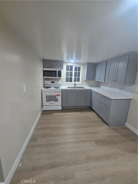 2603 Lincoln Park Ave, Unit 3115 in Los Angeles, CA - Building Photo - Building Photo