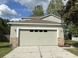 10120 Perthshire Cir in Land O Lakes, FL - Building Photo