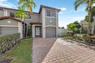 2897 SW 129th Way in Miramar, FL - Building Photo