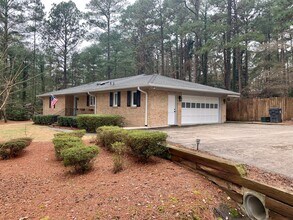 160 Elk Rd in Southern Pines, NC - Building Photo - Building Photo