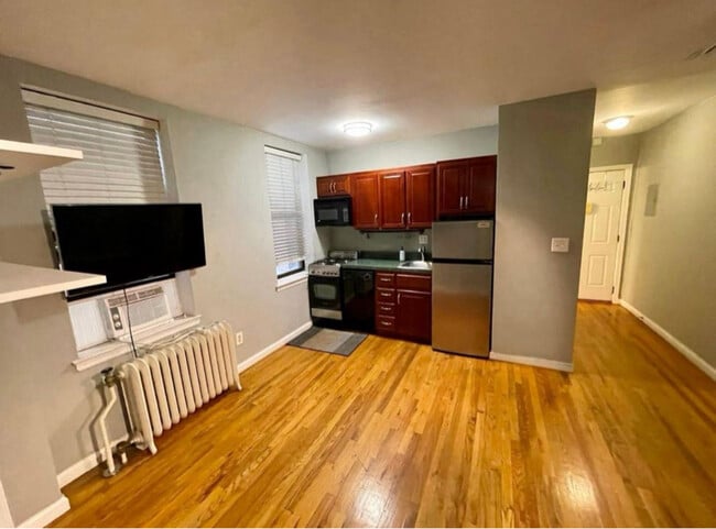 property at 3315 Pleasant Ave