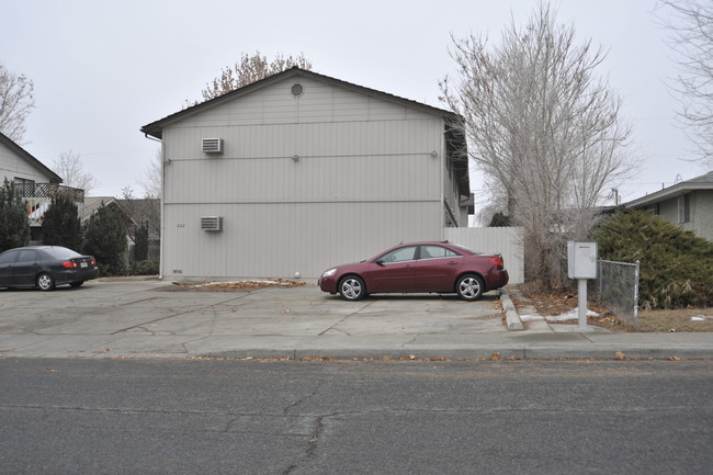 1002 S 41st Ave in Yakima, WA - Building Photo - Building Photo