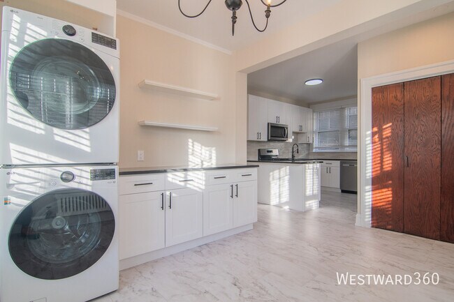 921 W Winona St-Unit -1 in Chicago, IL - Building Photo - Building Photo