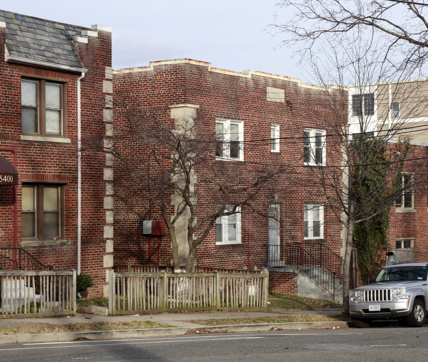 5404 1st Pl NW in Washington, DC - Building Photo