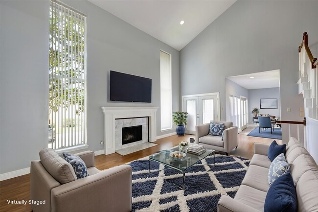 property at 2601 S Broadway St