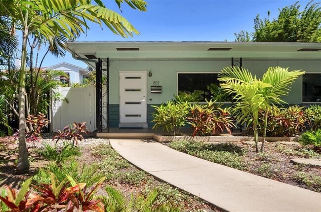 property at 811 26th Ave N