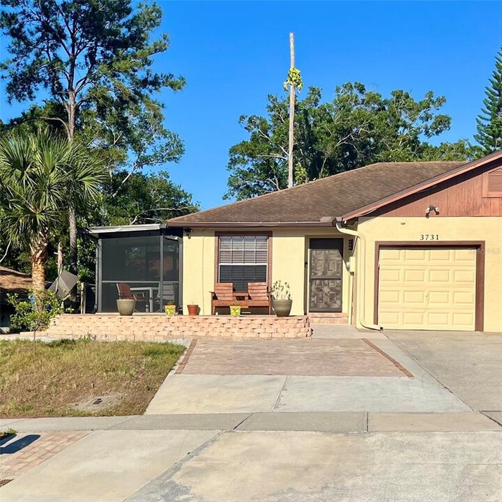 3731 Cheltenham Dr in Palm Harbor, FL - Building Photo