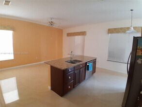 15942 SW 146th Terrace in Miami, FL - Building Photo - Building Photo