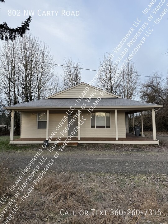 802 NW Carty Rd in Ridgefield, WA - Building Photo