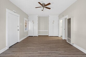 915 Cherry Ave, Unit 112 in Long Beach, CA - Building Photo - Building Photo