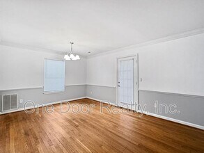 285 Merrimac Trail in Williamsburg, VA - Building Photo - Building Photo