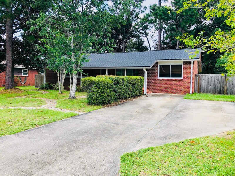 3708 Whispering Pines Dr in Pensacola, FL - Building Photo