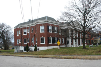 Depauw Place in New Albany, IN - Building Photo - Building Photo