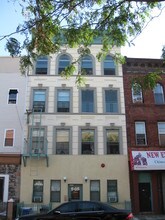 665 Evergreen Ave in Brooklyn, NY - Building Photo - Building Photo