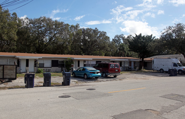 Penninsula Apartments in Tampa, FL - Building Photo - Building Photo