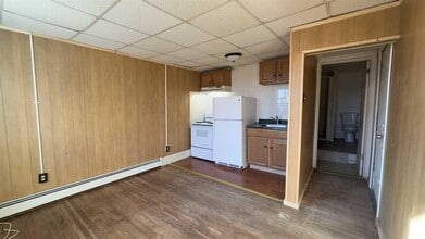 26 Du Bois Ave in Poughkeepsie, NY - Building Photo - Building Photo