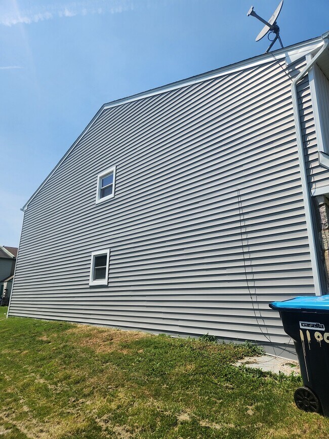 1100 Vincent Rd, Unit A in Warrington, PA - Building Photo - Building Photo