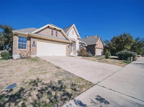 1235 Falling Hills Dr in Georgetown, TX - Building Photo - Building Photo