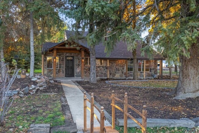 property at 210 S 100 E