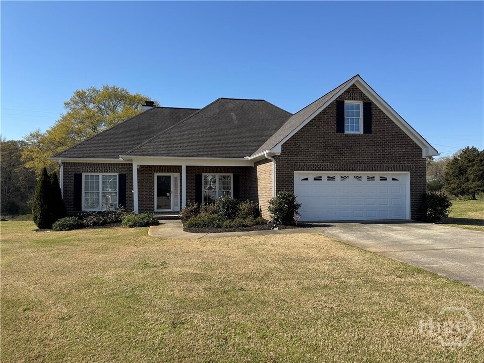 1040 Willowynd Point in Watkinsville, GA - Building Photo