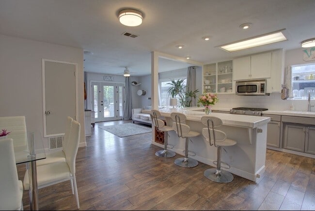 1480 Mentone Ave in Grover Beach, CA - Building Photo - Building Photo