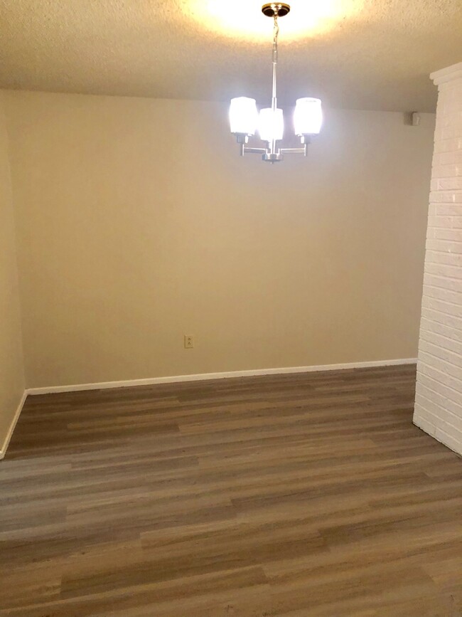 9801 Memphis Ave in Lubbock, TX - Building Photo - Building Photo