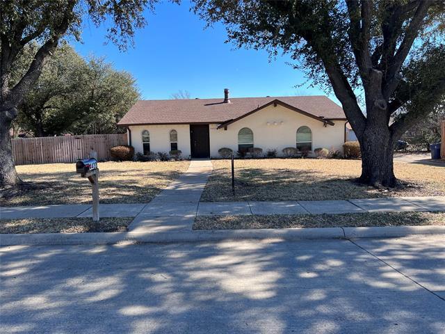 4422 Galaxie Rd in Garland, TX - Building Photo