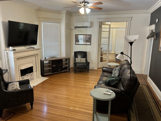 1228 Cherokee Rd, Unit Fully Furnished 2 Bdrm in Louisville, KY - Building Photo - Building Photo