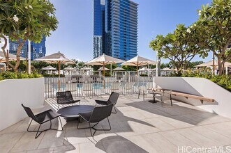 1000 Auahi St in Honolulu, HI - Foto de edificio - Building Photo