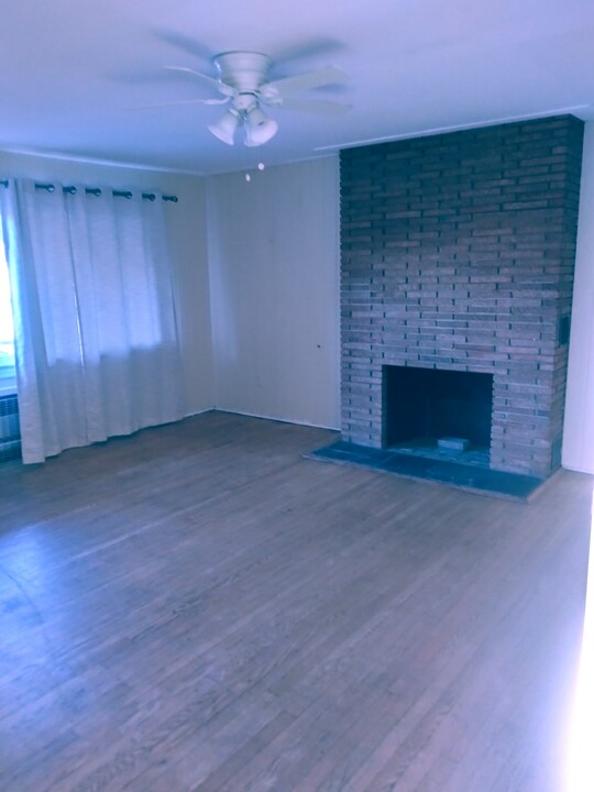 788 Riverside Ave in Lyndhurst, NJ - Building Photo