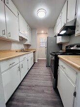 3207 Jim Lee Rd in Tallahassee, FL - Building Photo - Building Photo