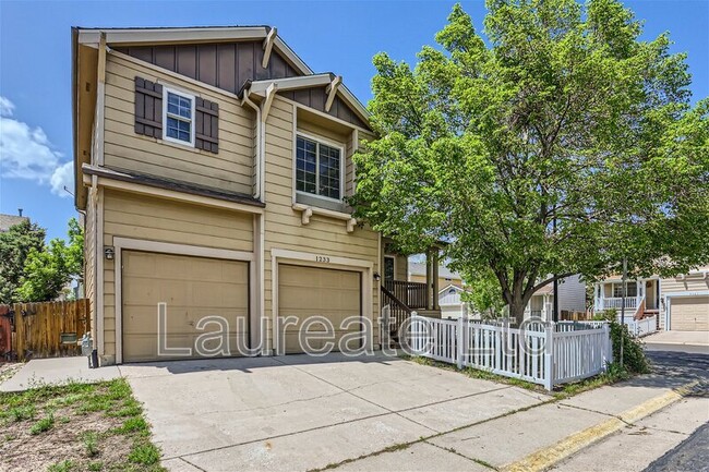 property at 1233 S Chester St