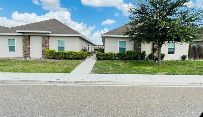 11 Downing Ave in Edinburg, TX - Building Photo - Building Photo