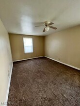 738 West St in Niles, OH - Building Photo - Building Photo