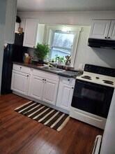 36 Green St., Unit Apt 2 in Keene, NH - Building Photo - Building Photo