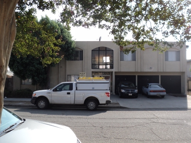 179 E Ralston Ave in San Bernardino, CA - Building Photo