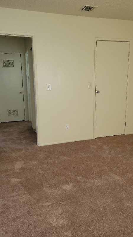 15523 Barranca Way in Victorville, CA - Building Photo - Building Photo