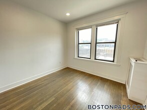 11 Peterborough St in Boston, MA - Building Photo - Building Photo