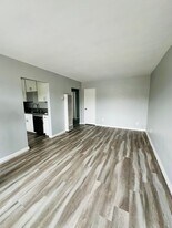7571 university ave apt C in La Mesa, CA - Building Photo
