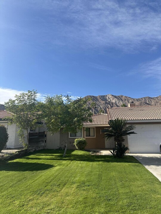 53065 Avenida Diaz in La Quinta, CA - Building Photo