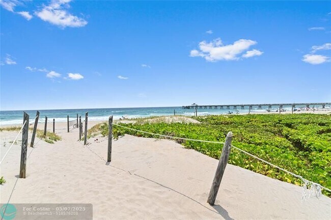 333 NE 21st Ave in Deerfield Beach, FL - Building Photo - Building Photo