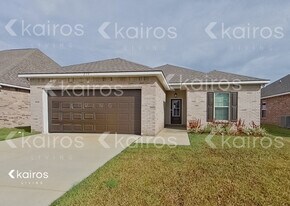 210 Peppercorn Wy in Lafayette, LA - Building Photo