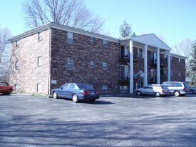155 Apgar Ln in Owensville, OH - Building Photo