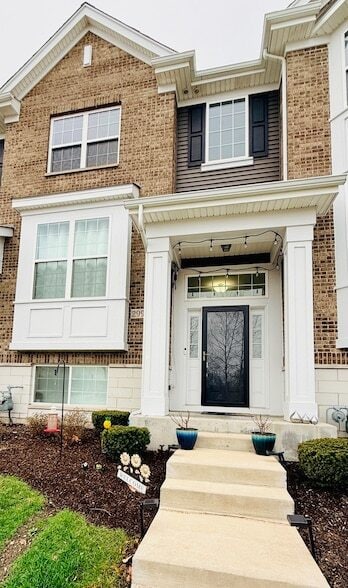 property at 2995 Madison Dr