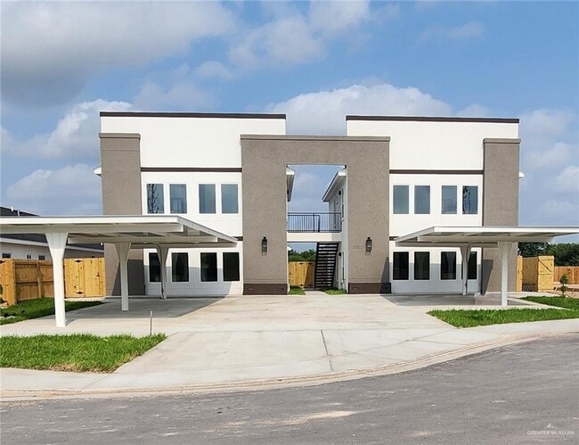 property at 3502 S Dominique Dr