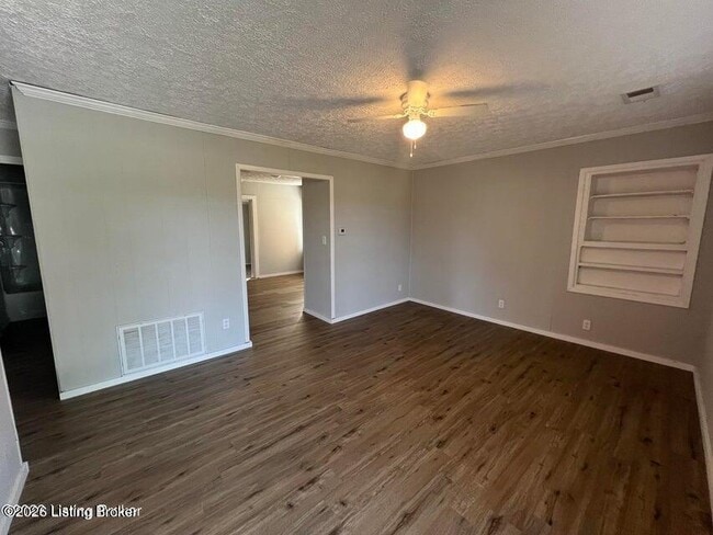 214 Halcyon Rd in Charlestown, IN - Building Photo - Building Photo