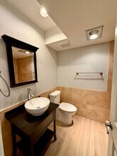 2023 N Vía Miraleste in Palm Springs, CA - Building Photo - Building Photo