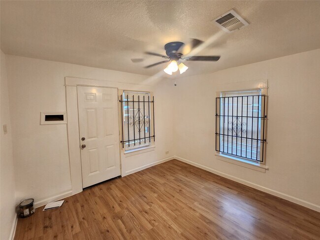 3206 Anita St in Houston, TX - Building Photo - Building Photo