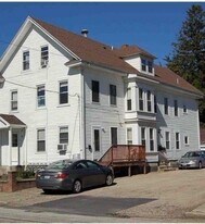 263 Bourne Ave in East Providence, RI - Building Photo